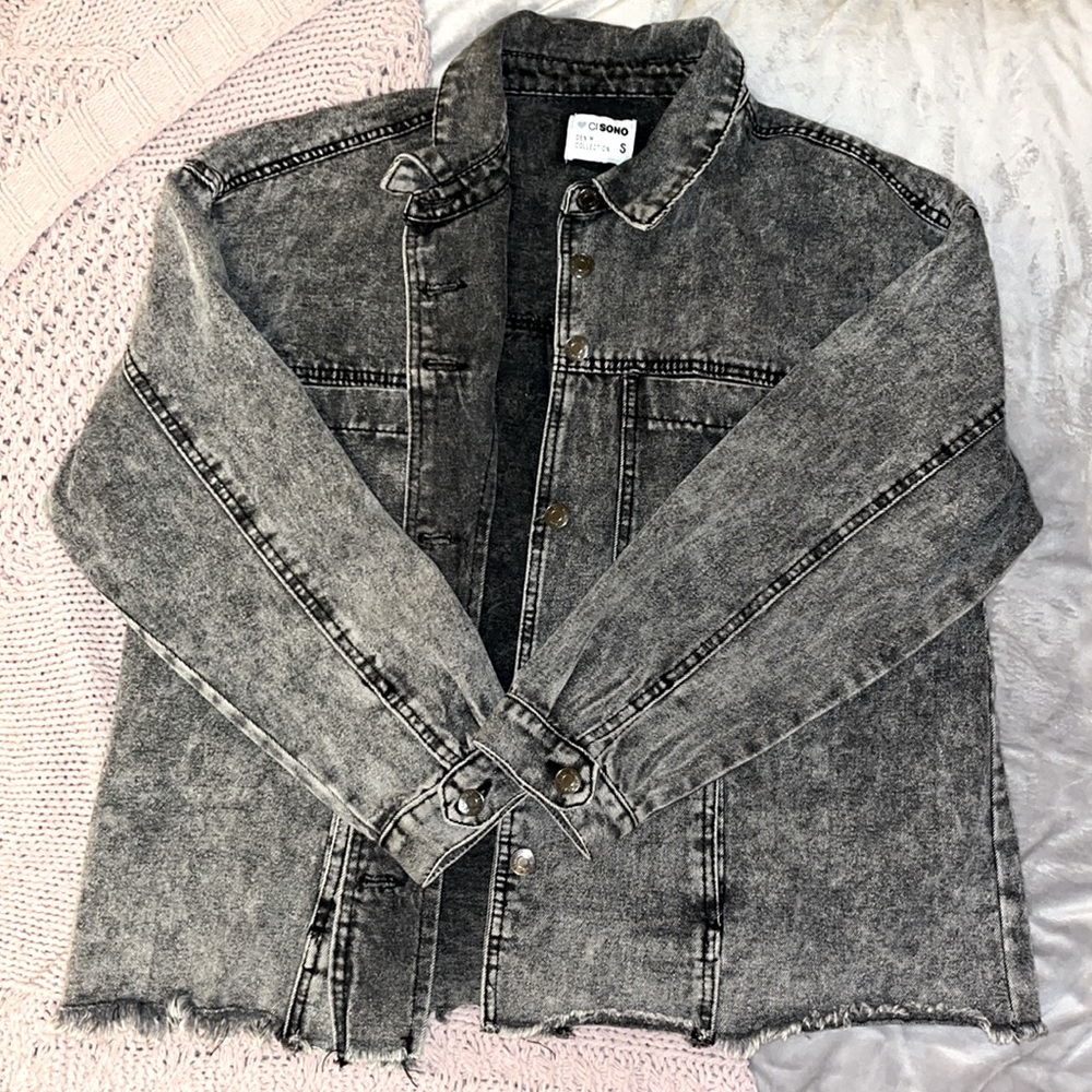 BLACK DENIM JACKET